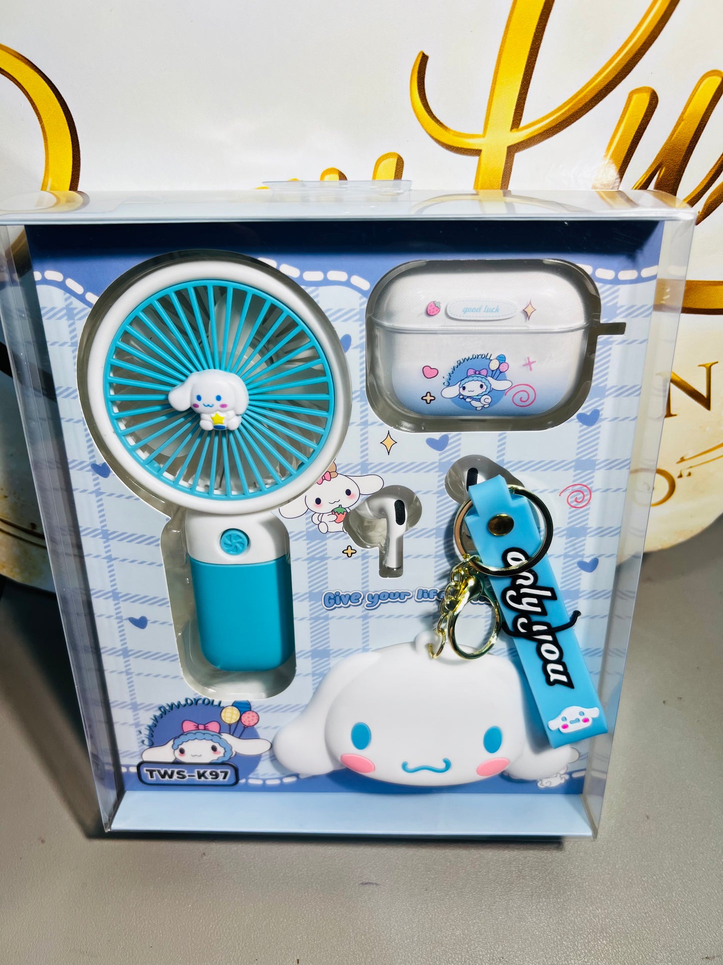 Mini Fan Gift Set – Cute Tech Bundle 🎀💜